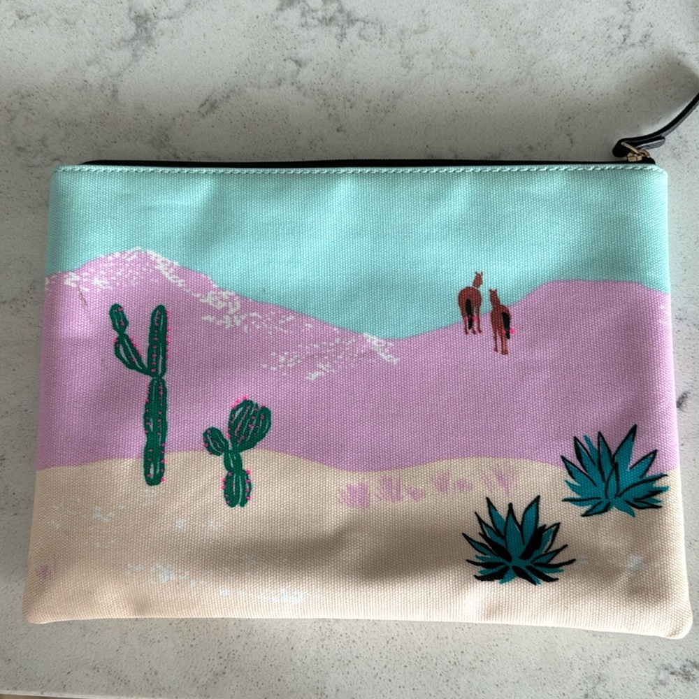 Kate Spade Out of Office VW Dog Floral Oversized Cosmetic Bag Limited Edition - Picture 4 of 11